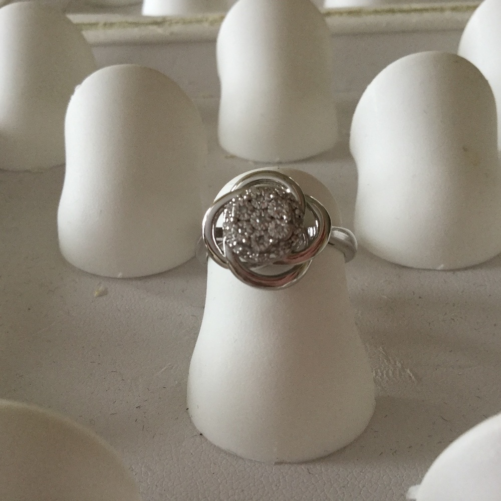 Ladies size 7 solid 925 &Genuine diamond ring